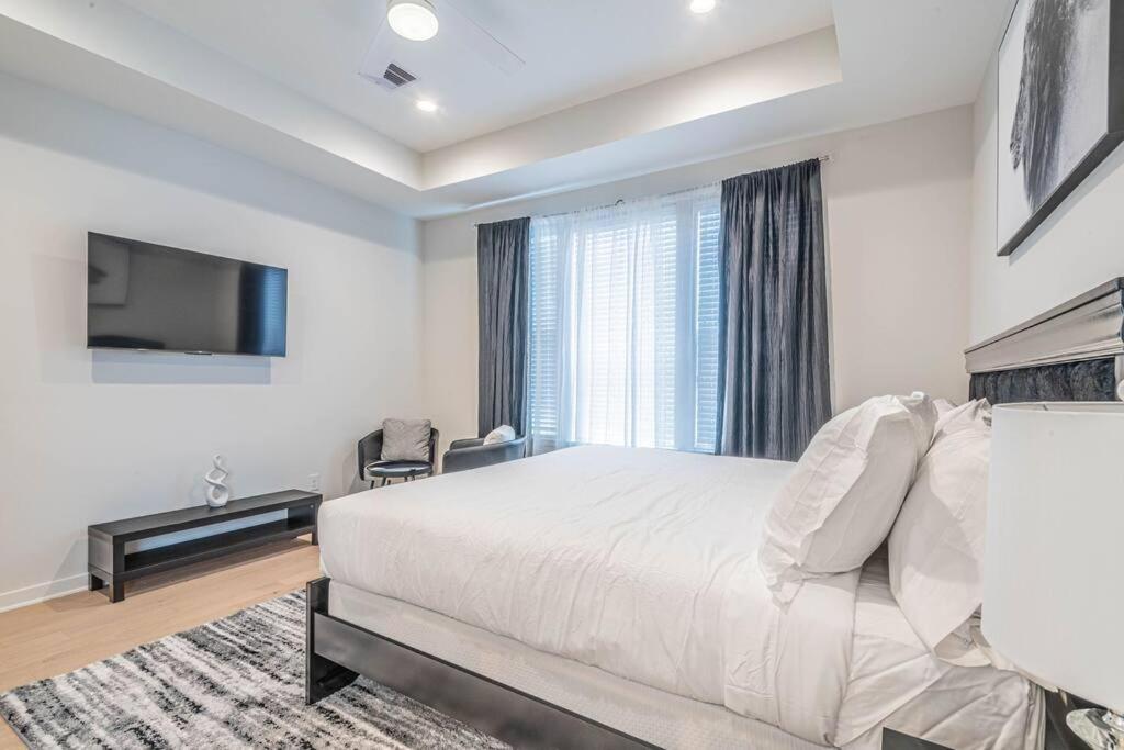 Charming 3-Bedroom Luxury Home Near Downtown, Nrg, Galleria & Medical Center Houston Esterno foto