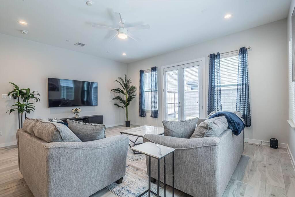 Charming 3-Bedroom Luxury Home Near Downtown, Nrg, Galleria & Medical Center Houston Esterno foto