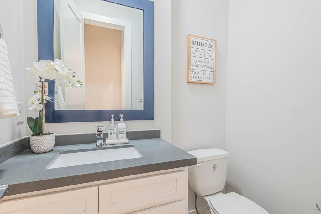 Charming 3-Bedroom Luxury Home Near Downtown, Nrg, Galleria & Medical Center Houston Esterno foto